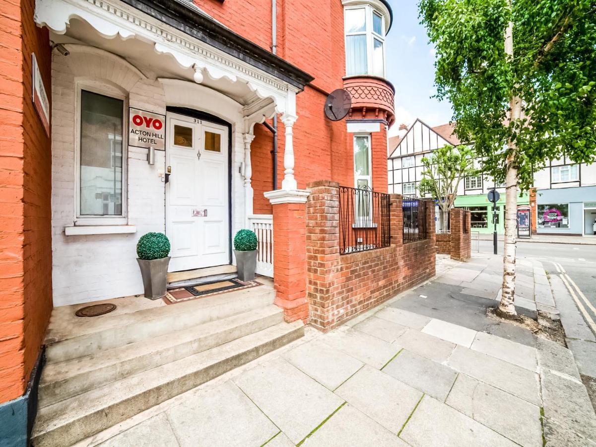 Oyo Tamtam Acton Hotel London Exterior photo